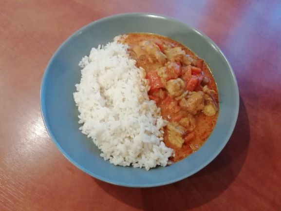 Kurczak curry
                       
